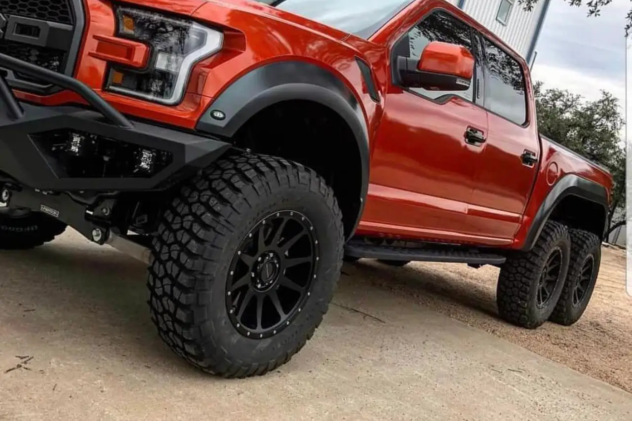 Red Orange Color Change - Ford Raptor